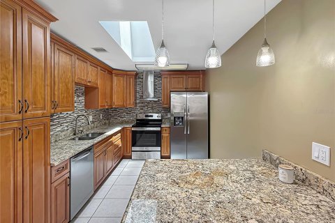 House in Apopka, Florida 3 bedrooms, 115.01 sq.m. № 2216090 - photo 9