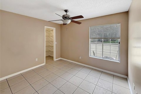 House in Apopka, Florida 3 bedrooms, 115.01 sq.m. № 2216090 - photo 20
