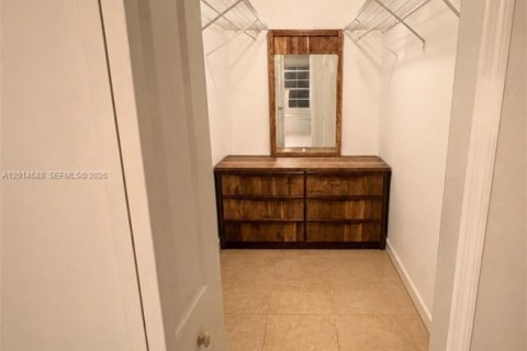 Villa ou maison à vendre à Miami, Floride: 3 chambres № 2078335 - photo 21
