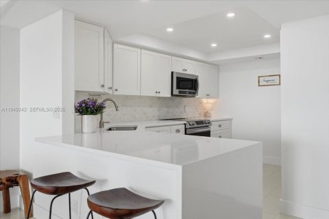 Condominio en venta en West Palm Beach, Florida, 2 dormitorios, 112.04 m2 № 2011748 - foto 5