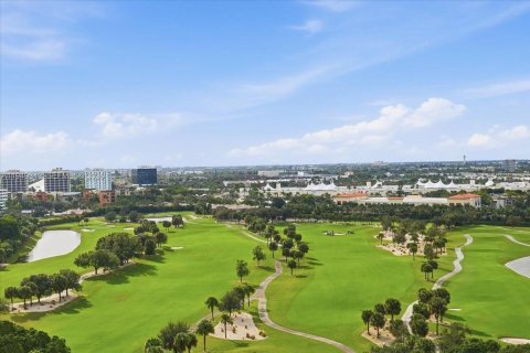 Condominio en venta en West Palm Beach, Florida, 2 dormitorios, 112.04 m2 № 2011748 - foto 29