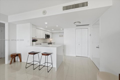 Condominio en venta en West Palm Beach, Florida, 2 dormitorios, 112.04 m2 № 2011748 - foto 4