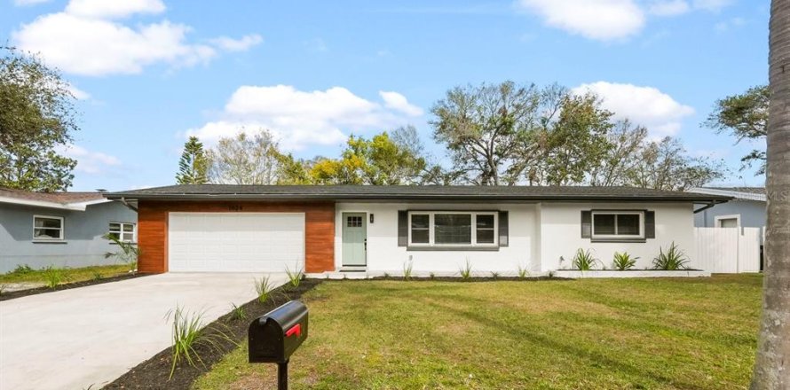 Casa en Clearwater, Florida 3 dormitorios, 164.81 m2 № 1537610