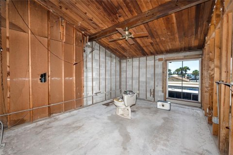 Купить кондоминиум в Трежер-Айленд, Флорида 3 комнаты, 106.37м2, № 1911263 - фото 26