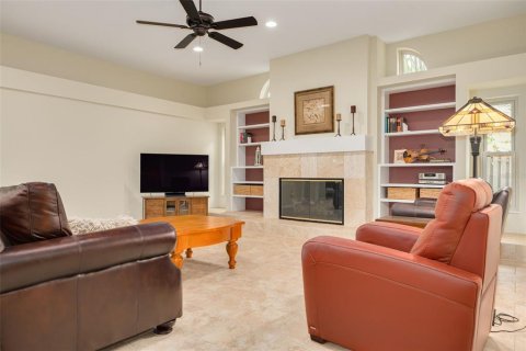 Villa ou maison à vendre à Palm Harbor, Floride: 4 chambres, 292.46 m2 № 2410049 - photo 10