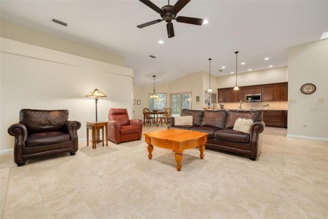 Villa ou maison à vendre à Palm Harbor, Floride: 4 chambres, 292.46 m2 № 2410049 - photo 11