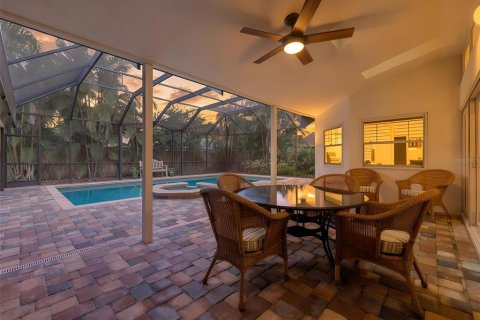 Villa ou maison à vendre à Palm Harbor, Floride: 4 chambres, 292.46 m2 № 2410049 - photo 18