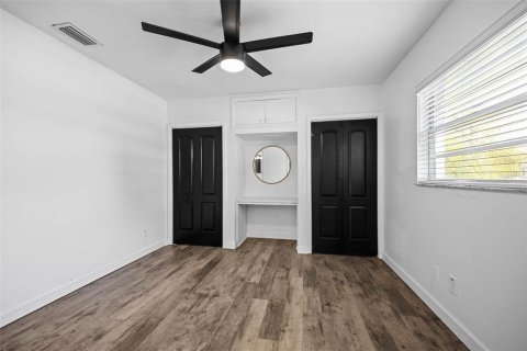 Casa en venta en Tampa, Florida, 4 dormitorios, 131.92 m2 № 2096708 - foto 25