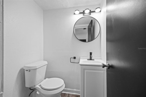 Casa en venta en Tampa, Florida, 4 dormitorios, 131.92 m2 № 2096708 - foto 27
