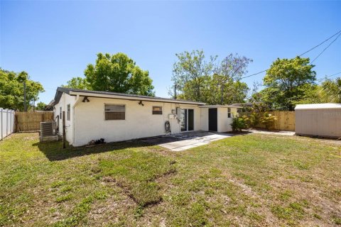 Casa en venta en Tampa, Florida, 4 dormitorios, 131.92 m2 № 2096708 - foto 30