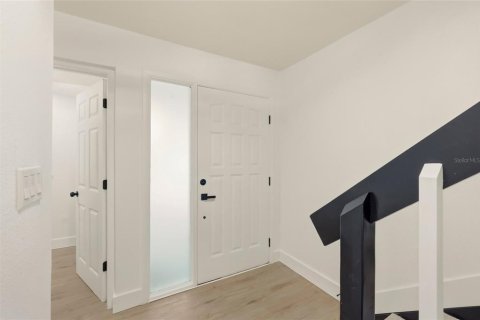 Townhouse in Palm Harbor, Florida 2 bedrooms, 106.84 sq.m. № 2199127 - photo 6