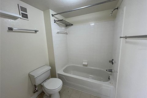 Copropriété à louer à Orlando, Floride: 2 chambres, 100.33 m2 № 2434554 - photo 17