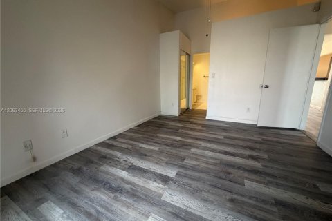 Touwnhouse à louer à Pembroke Pines, Floride: 3 chambres, 101.73 m2 № 2266235 - photo 13