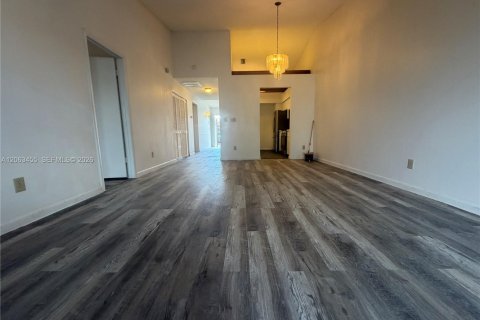 Touwnhouse à louer à Pembroke Pines, Floride: 3 chambres, 101.73 m2 № 2266235 - photo 6