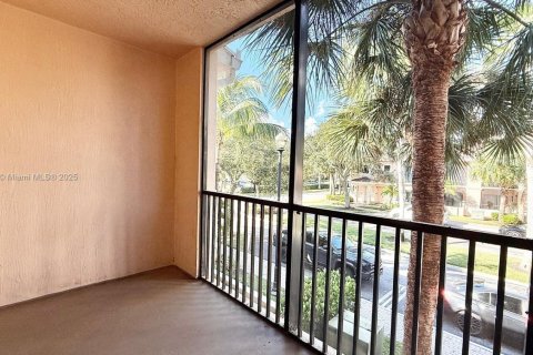 Condo in Palm Beach Gardens, Florida, 2 bedrooms  № 1955902 - photo 8