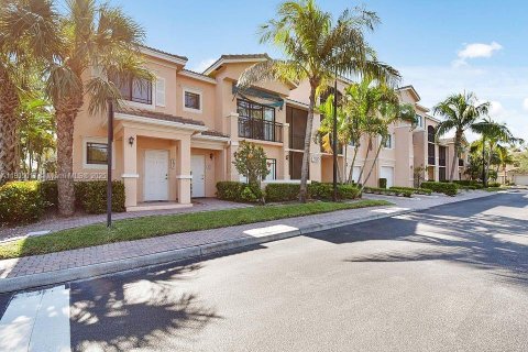 Condo in Palm Beach Gardens, Florida, 2 bedrooms  № 1955902 - photo 25
