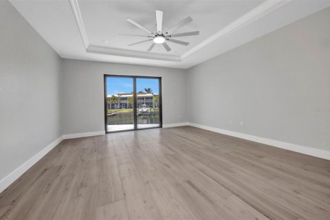 Villa ou maison à vendre à Punta Gorda, Floride: 3 chambres, 153.75 m2 № 1732232 - photo 14