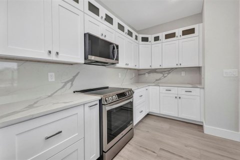 Villa ou maison à vendre à Punta Gorda, Floride: 3 chambres, 153.75 m2 № 1732232 - photo 10