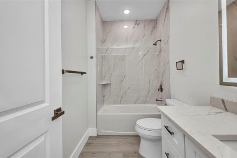 Villa ou maison à vendre à Punta Gorda, Floride: 3 chambres, 153.75 m2 № 1732232 - photo 19