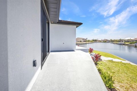 Villa ou maison à vendre à Punta Gorda, Floride: 3 chambres, 153.75 m2 № 1732232 - photo 29