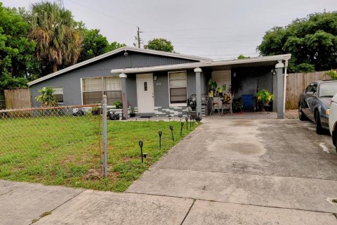 Casa en venta en Lauderhill, Florida, 3 dormitorios, 93.65 m2 № 2089516 - foto 5