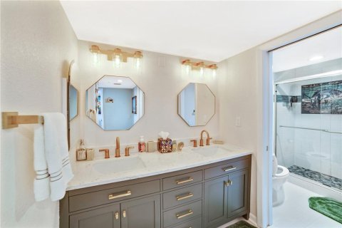 Купить кондоминиум в Гудзон, Флорида 9 комнат, 145.21м2, № 1640780 - фото 5