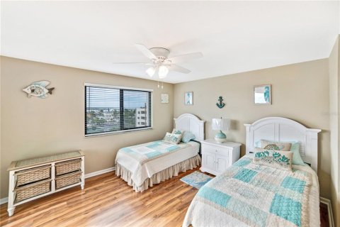 Condo in Hudson, Florida, 3 bedrooms  № 1640780 - photo 11