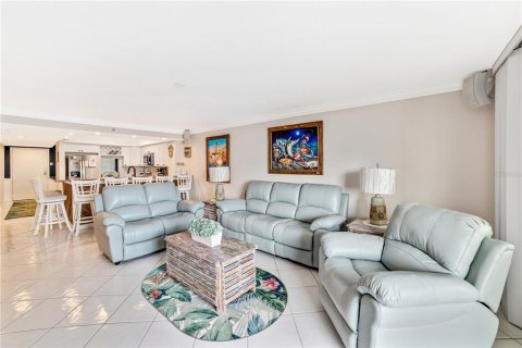 Condominio en venta en Hudson, Florida, 3 dormitorios, 145.21 m2 № 1640780 - foto 21
