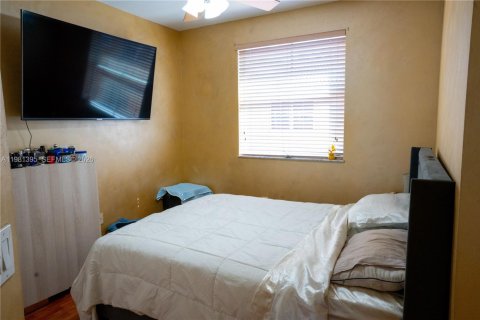 Купить таунхаус в Майами-Лейкс, Флорида 3 спальни, 134.71м2, № 2049758 - фото 18