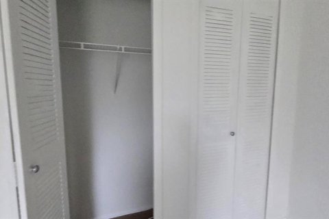 Appartement à louer à Kissimmee, Floride: 2 chambres, 84.54 m2 № 2388149 - photo 18