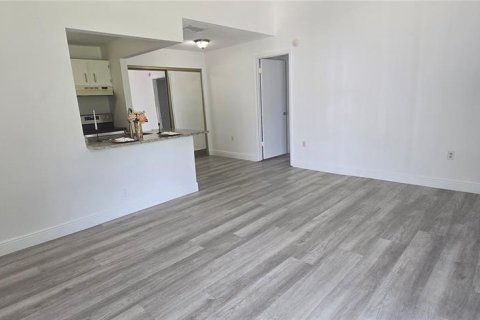 Appartement à louer à Kissimmee, Floride: 2 chambres, 84.54 m2 № 2388149 - photo 7