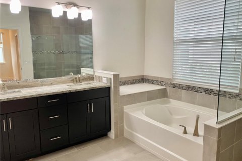 Villa ou maison à louer à Orlando, Floride: 4 chambres, 201.6 m2 № 1985889 - photo 8