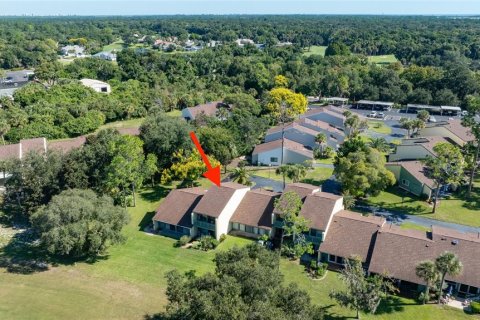 Condo in New Smyrna Beach, Florida, 2 bedrooms № 2391541 - photo 7