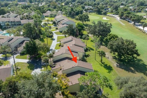 Condo in New Smyrna Beach, Florida, 2 bedrooms № 2391541 - photo 5