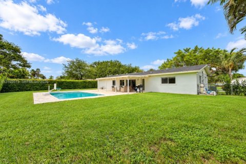 Villa ou maison à vendre à Miami, Floride: 3 chambres, 125.6 m2 № 2409125 - photo 6