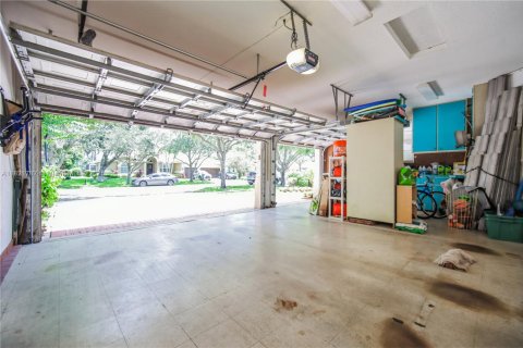 Villa ou maison à louer à Cooper City, Floride: 5 chambres, 284.84 m2 № 1790984 - photo 30