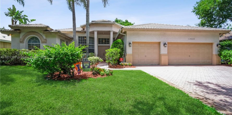 Villa ou maison à Cooper City, Floride 5 chambres, 284.84 m2 № 1790984