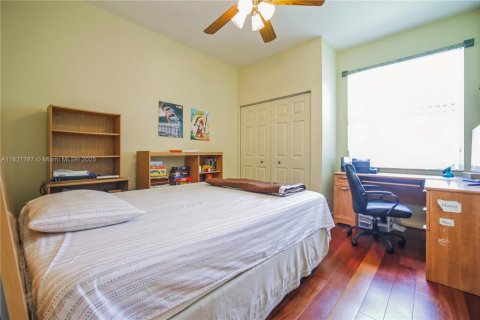 Villa ou maison à louer à Cooper City, Floride: 5 chambres, 284.84 m2 № 1790984 - photo 26