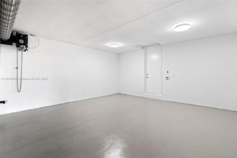 Купить таунхаус в Форт-Лодердейл, Флорида 3 спальни, 196.95м2, № 2022409 - фото 13