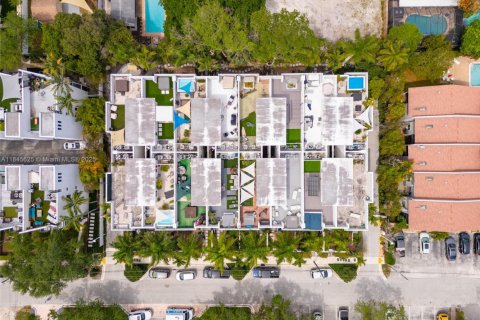 Купить таунхаус в Форт-Лодердейл, Флорида 3 спальни, 196.95м2, № 2022409 - фото 18