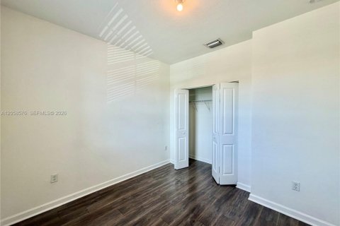 Купить таунхаус в Хомстед, Флорида 3 спальни, 138.24м2, № 2245919 - фото 16