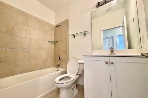 Купить таунхаус в Хомстед, Флорида 3 спальни, 138.24м2, № 2245919 - фото 14