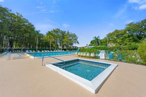 Condo in Lauderhill, Florida, 1 bedroom  № 1952779 - photo 20