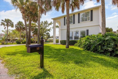 Casa en venta en Jacksonville Beach, Florida, 4 dormitorios, 248.23 m2 № 769291 - foto 1