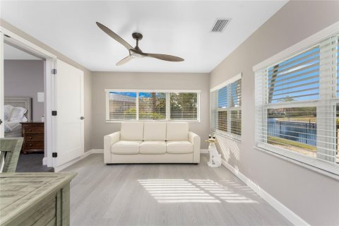 Villa ou maison à vendre à Punta Gorda, Floride: 3 chambres, 201.13 m2 № 2139886 - photo 16