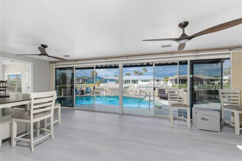 Villa ou maison à vendre à Punta Gorda, Floride: 3 chambres, 201.13 m2 № 2139886 - photo 13