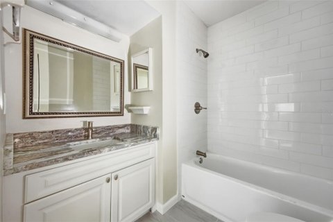 Снять в аренду кондоминиум в Тампа, Флорида 1 комната, 79.62м2, № 2113122 - фото 6