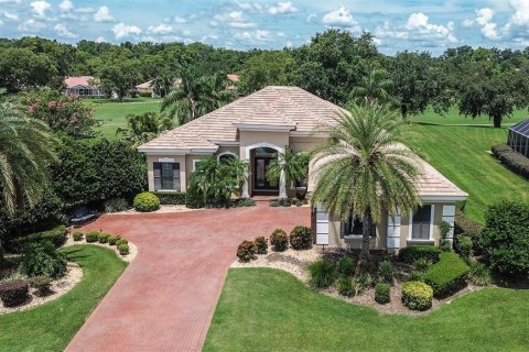 Casa en venta en Dade City, Florida, 4 dormitorios, 289.95 m2 № 1805815 - foto 2