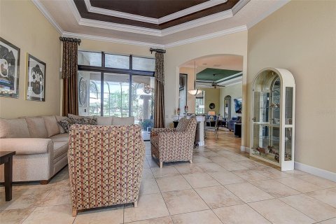 Casa en venta en Dade City, Florida, 4 dormitorios, 289.95 m2 № 1805815 - foto 10