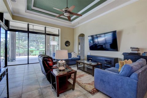 Casa en venta en Dade City, Florida, 4 dormitorios, 289.95 m2 № 1805815 - foto 25